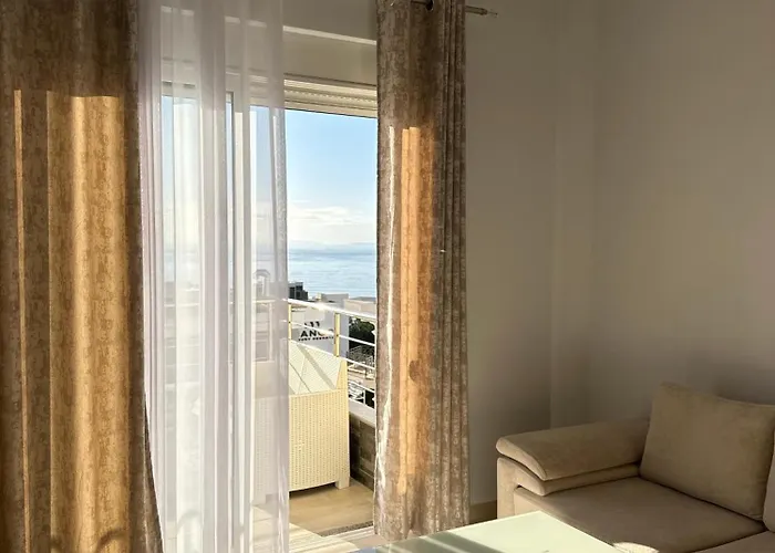 Sea View Lejlighed *