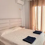 Sea View Apartman *